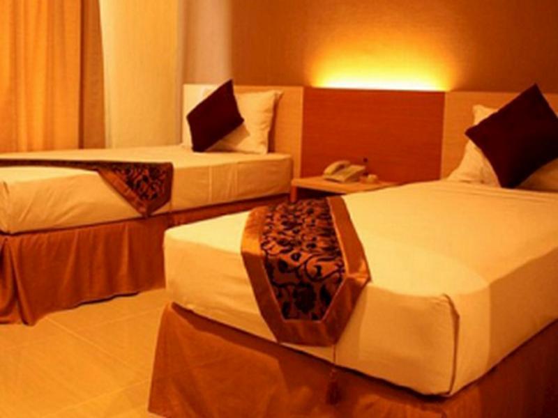 Hotel Delta Sinar Mayang Sidoarjo Ngoại thất bức ảnh
